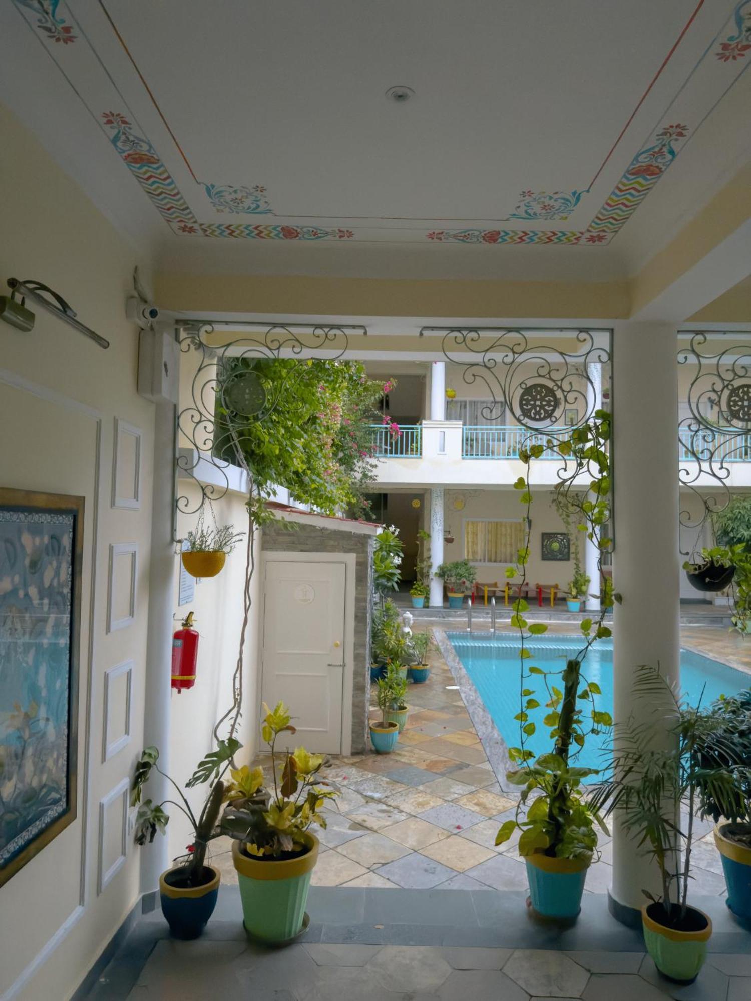Da Bungalow - A Vacation Abode Agra  Eksteriør bilde